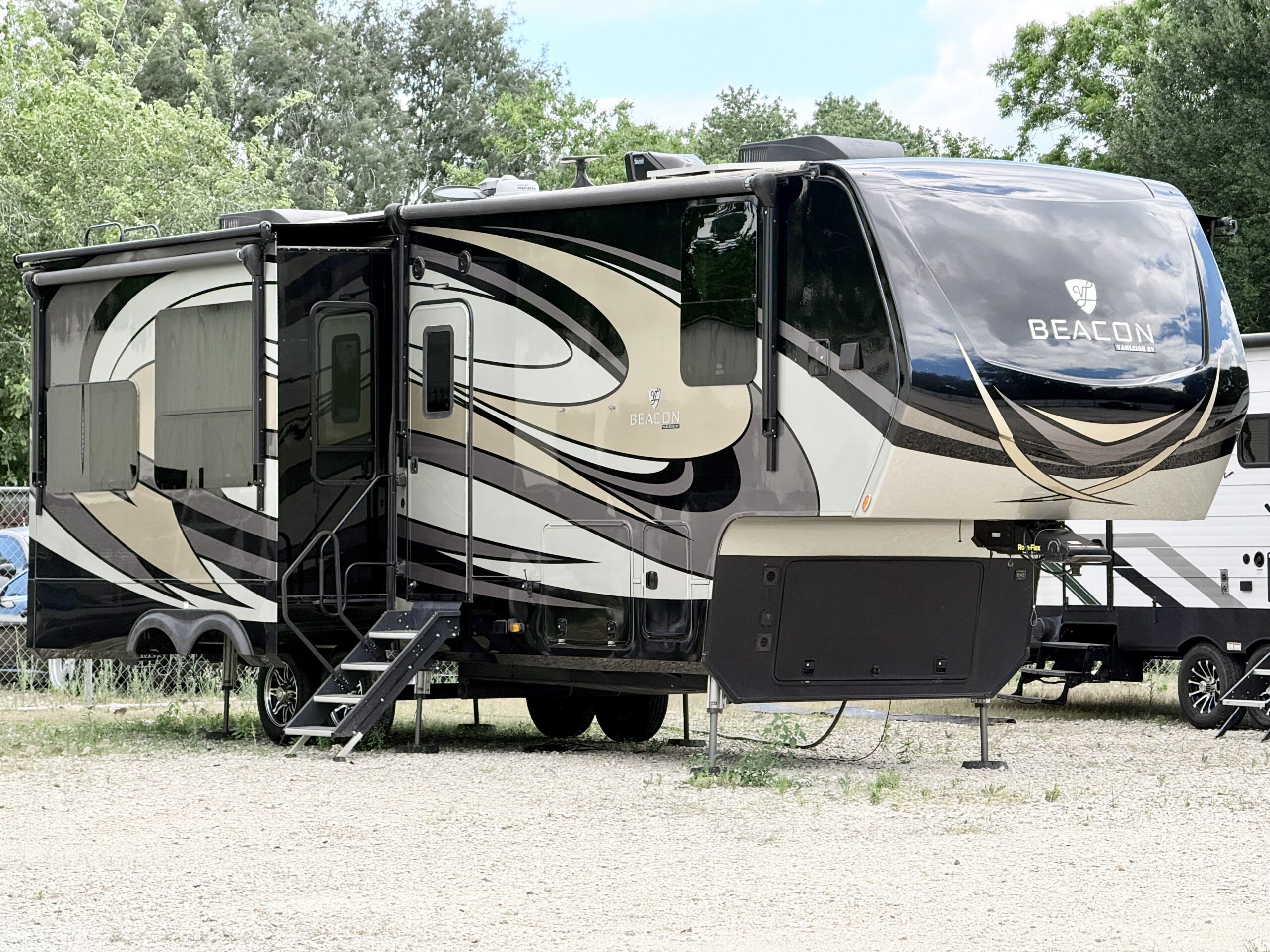 2019 VANLEIGH RV BEACON M-34RLB